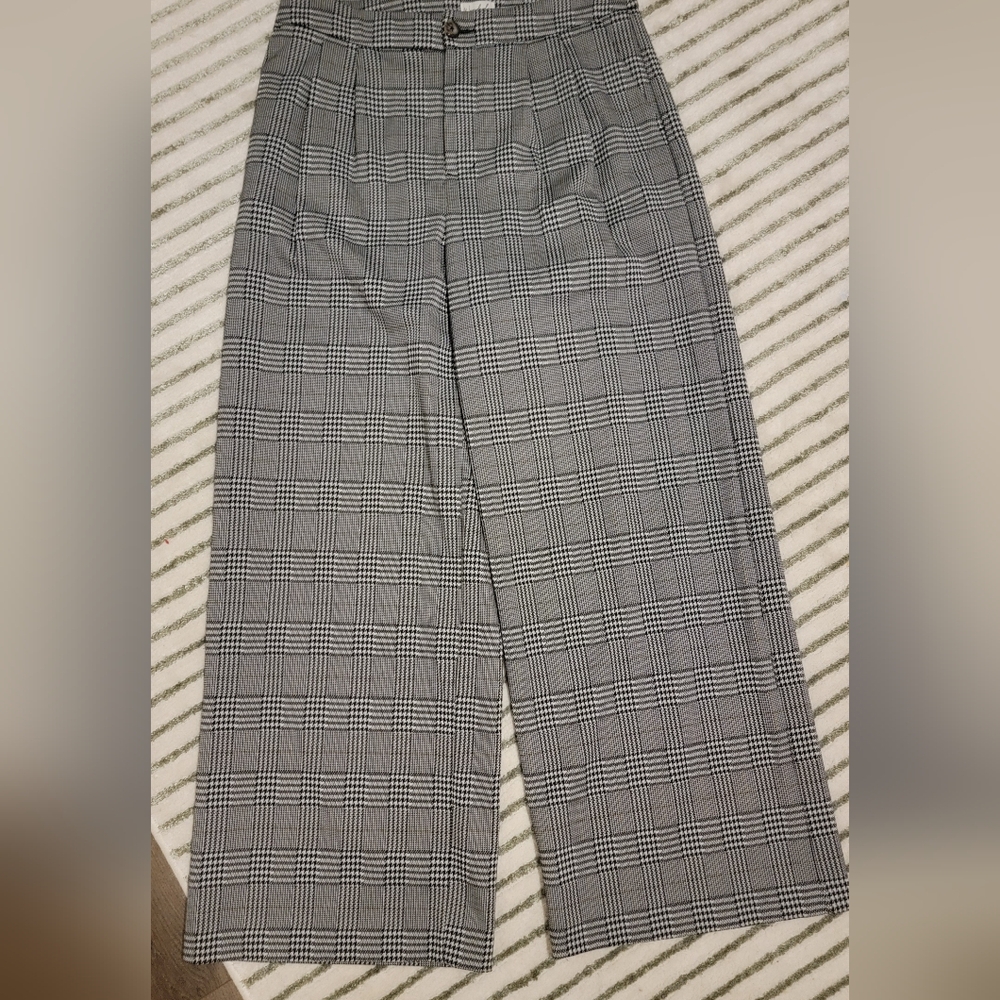 Women's Black And White Plaid Pants